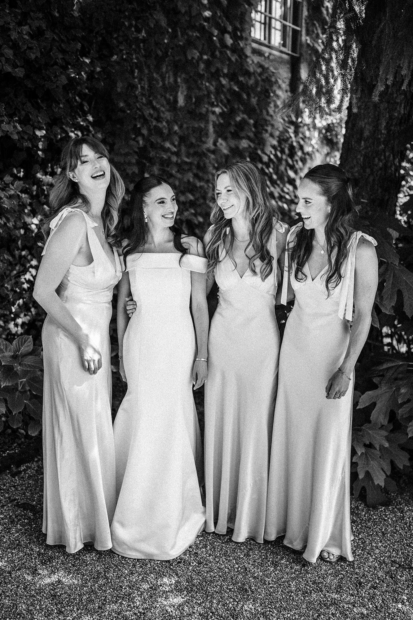 Lake Como wedding portraits at Villa d’Este