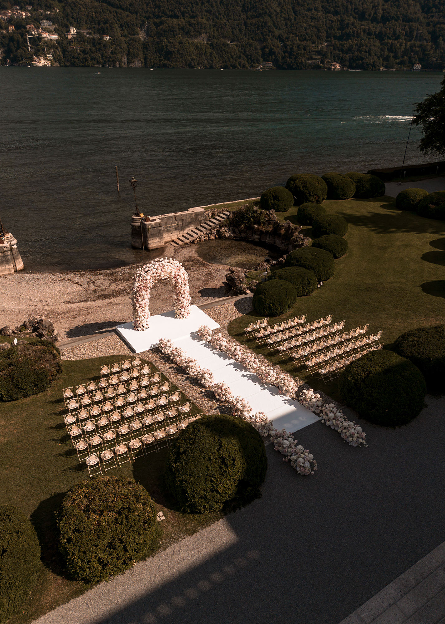 Outdoor ceremony at Villa Erba on Lake Como